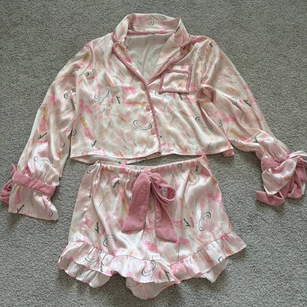 8 Oak Lane Celebrate Satin Pajama Set Womens L/XL Pink Stripe Coquette Bridal